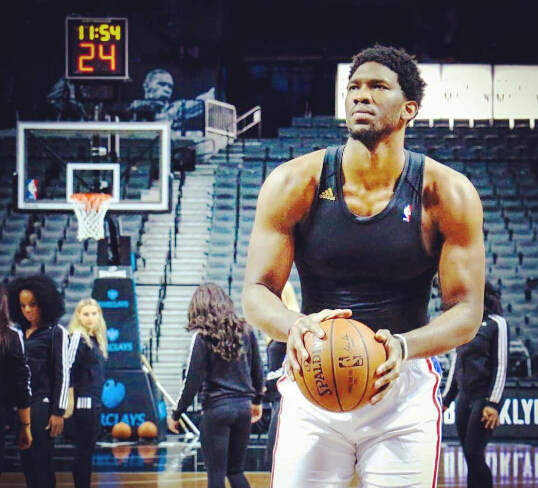 更是对足球 更是对足球