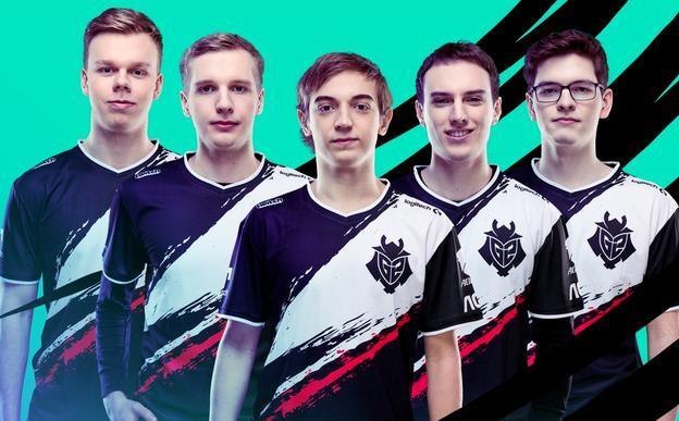 台上具有竞 台上具有竞